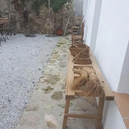 Astarte House Down Holiday home Galera